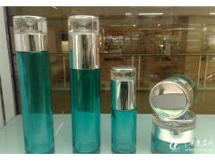 玻璃制品批發與化妝品包裝瓶制造的綜合服務